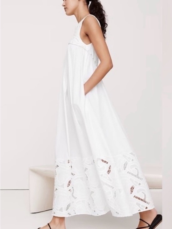 Banana Republic Dresses & Skirts - Banana Republic White Sleeveless Maxi Dress with Eyelet Hem